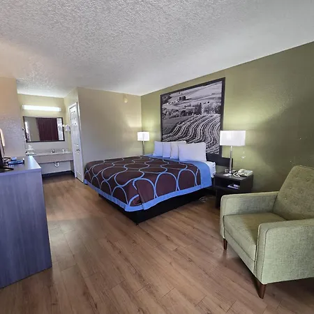 Super 8 By Wyndham Arkadelphia Caddo Valley Area Exterior photo