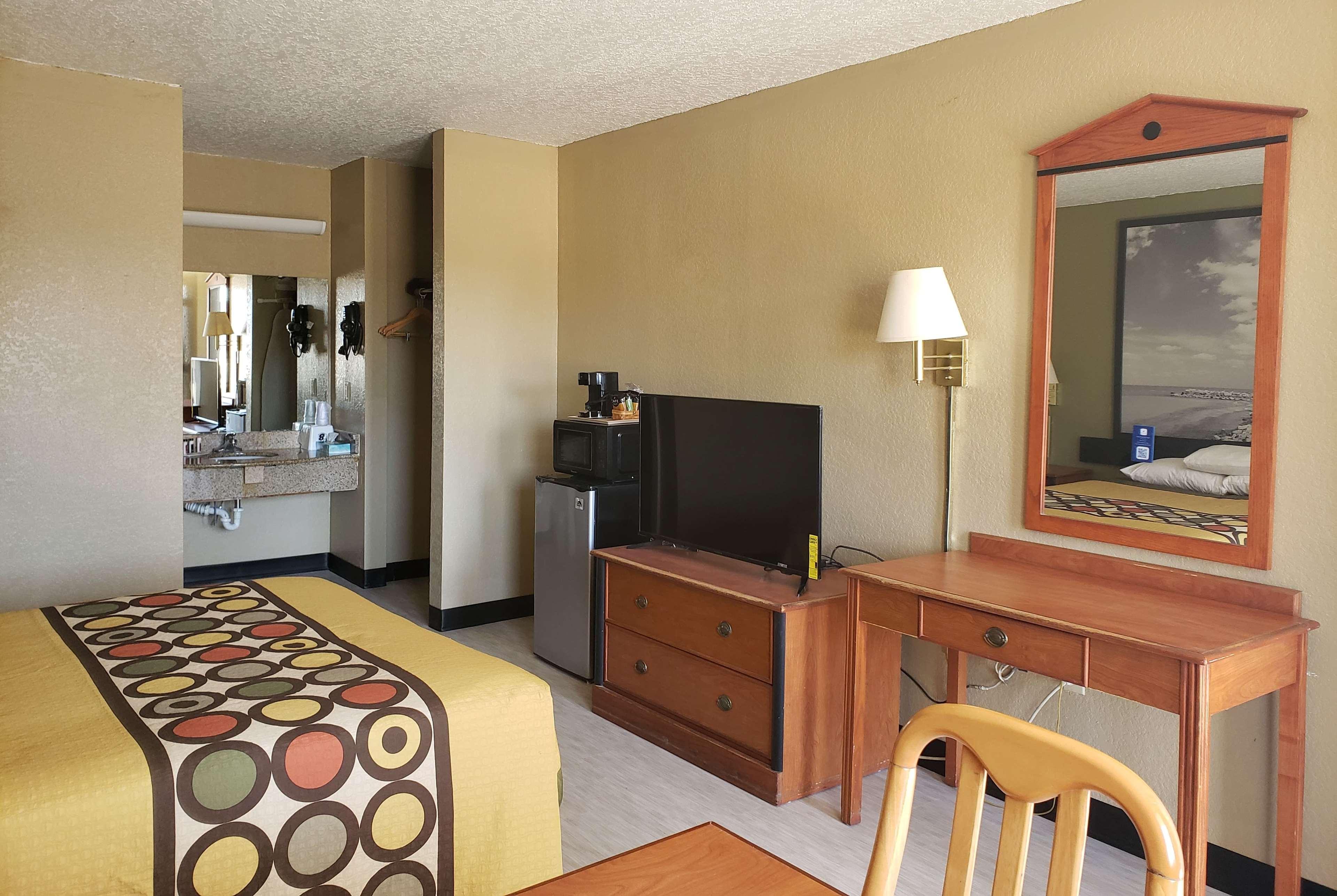 Motel Super 8 By Wyndham Caddo Valley Area 2*