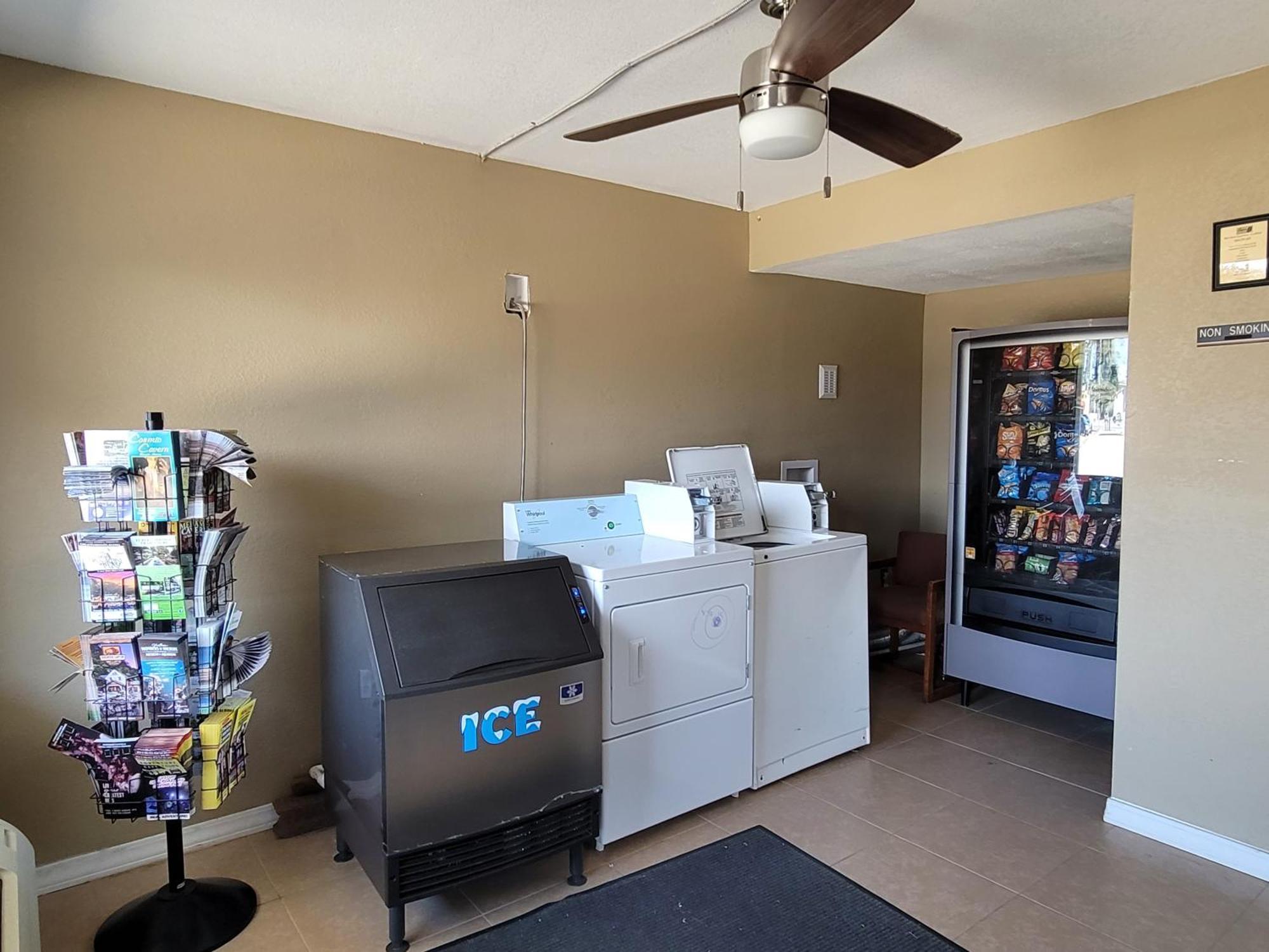 Super 8 By Wyndham Caddo Valley Area